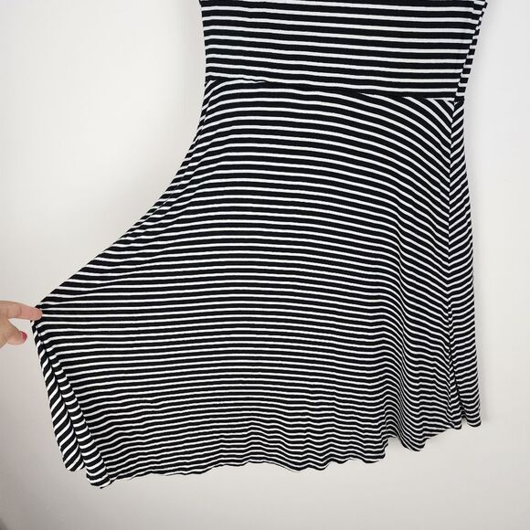 Faded Glory Mini Dress Striped Faux Wrap Dress size M - Picture 9 of 12